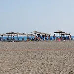 بيت ضيافة H And H Velipojë