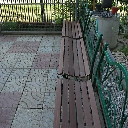 Vendégház H And H Velipoja